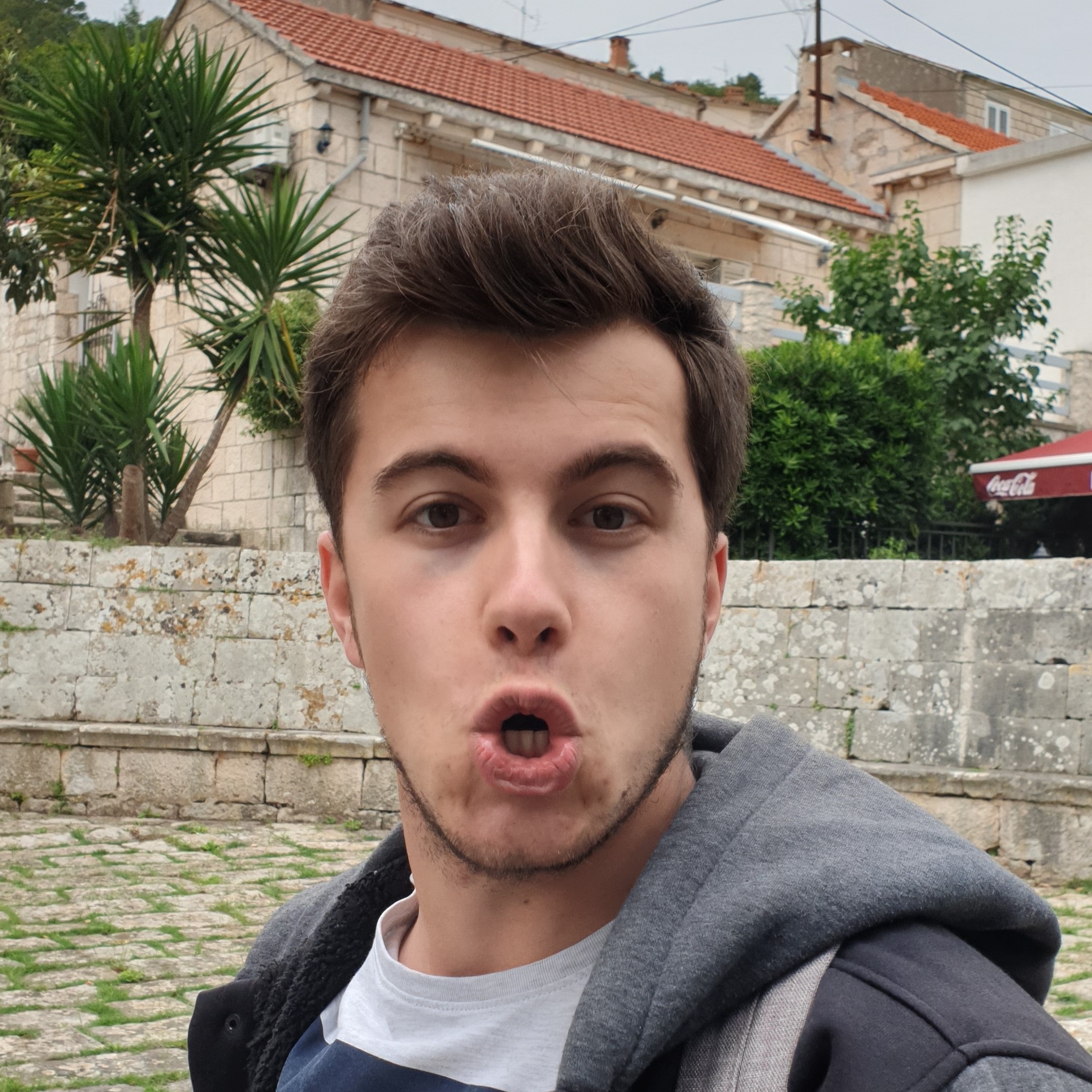 Victor